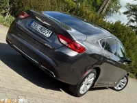 Chrysler 200
