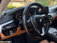 BMW Seria 5 520i Sport Line