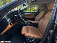 BMW Seria 5 520i Sport Line