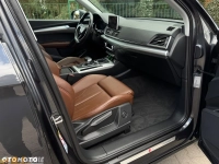 Audi Q5 50 TFSIe quattro S tronic S line business