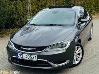 Chrysler 200