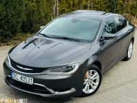 Chrysler 200