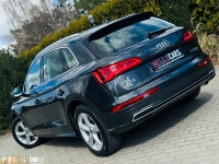 Audi Q5 50 TFSIe quattro S tronic S line business