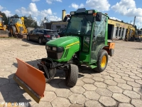 John Deere 2025R