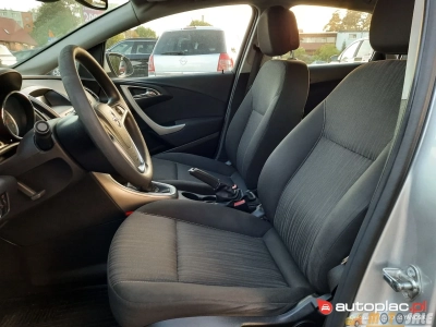 Opel Astra 1.4 Benz 2010 rok 13.600zł