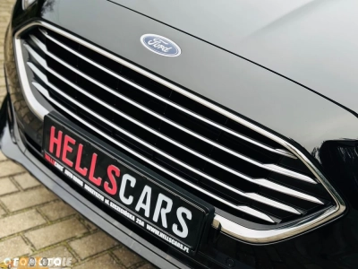 Ford Mondeo 2.0 Hybrid Titanium