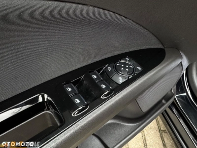 Ford Mondeo 2.0 Hybrid Titanium