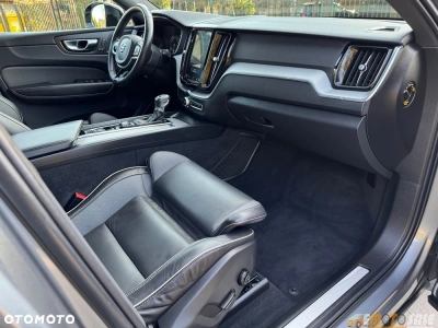 Volvo XC 60 D4 Geartronic RDesign