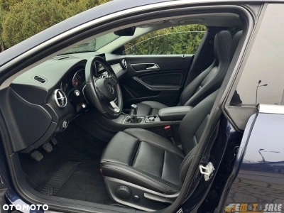 Mercedes-Benz CLA Shooting Brake 180 d AMG Line