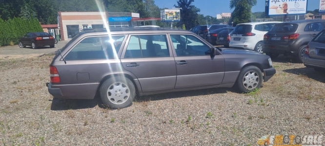 Mercedes 124 Benz+Gaz ,poj 2.4L, rocznik 1993 ,14200zł, instalacja gazowa