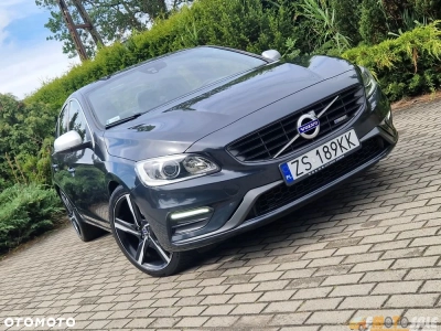 Volvo S60 T5 Drive-E R-Design Summum