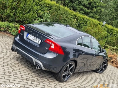 Volvo S60 T5 Drive-E R-Design Summum