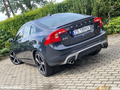Volvo S60 T5 Drive-E R-Design Summum