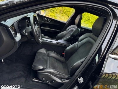 Volvo XC 60 D4 AWD Geartronic RDesign