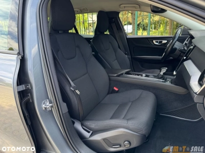 Volvo V60 D4 AWD Geartronic Momentum