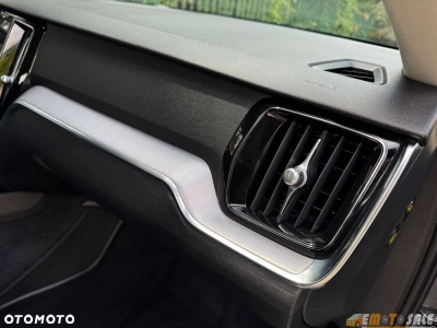 Volvo V60 D4 AWD Geartronic Momentum