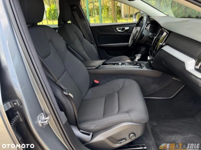 Volvo V60 D4 AWD Geartronic Momentum