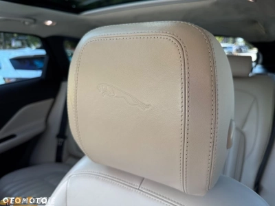 Jaguar F-Pace 25t AWD Prestige