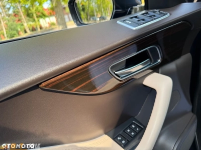 Jaguar F-Pace 25t AWD Prestige