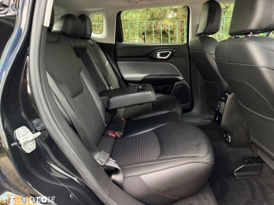 Jeep Compass 1.3 GSE T4 Longitude