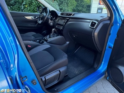Nissan Qashqai 1.2 DIG-T N-Connecta Xtronic EU6