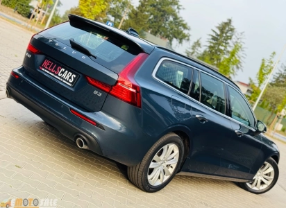 Volvo V60 B3 B Geartronic Momentum Pro