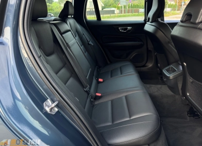 Volvo V60 B3 B Geartronic Momentum Pro