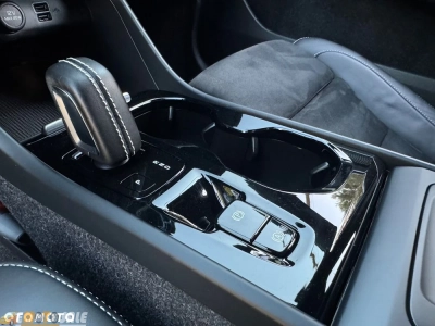 Volvo XC 40 B4 B Geartronic RDesign