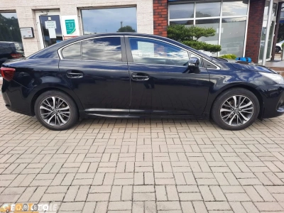 Toyota Avensis 1.8 Premium