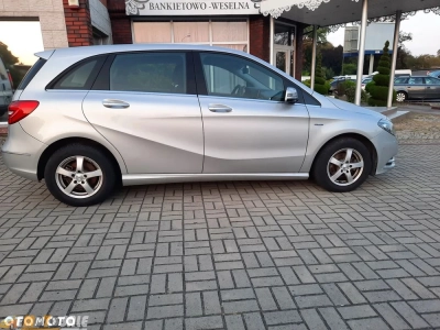 Mercedes-Benz Klasa B 180 (BlueEFFICIENCY)