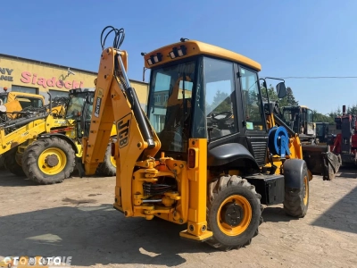JCB 2CX