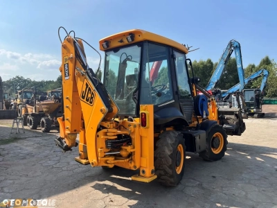 JCB 2CX