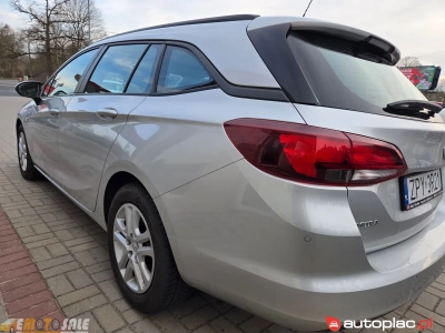 Opel Astra K 1.6 Salon PL 2019  Rok produkcji 111 520 km  Przebieg