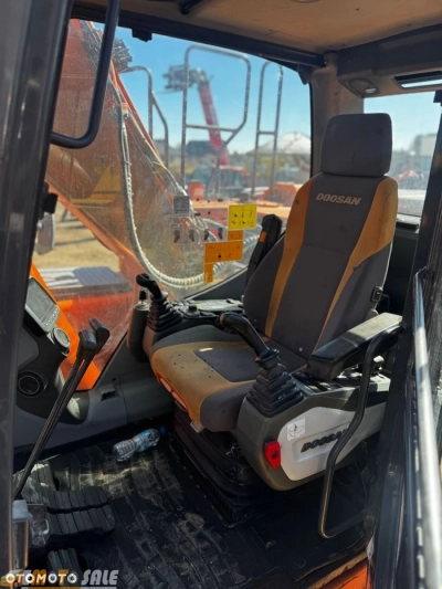 Doosan DX180LC
