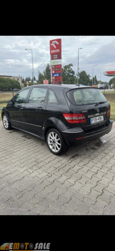 Na sprzedaż Mercedes-Benz B 180 TDI z 2008 roku. Silnik 2.0 diesel o mocy 109 KM, manualna skrzynia biegów. Możliwość negocjacji. Mój numer +488863094