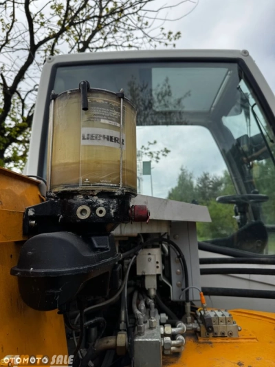 Liebherr A311