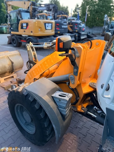 Liebherr L507 stereo