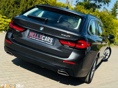 BMW Seria 5 520i Sport Line