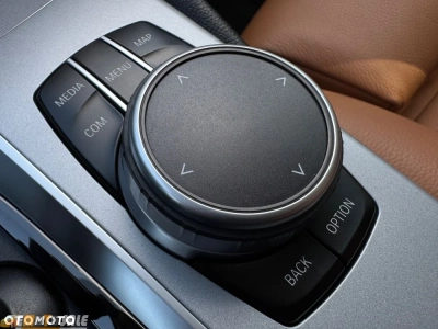 BMW Seria 5 520i Sport Line