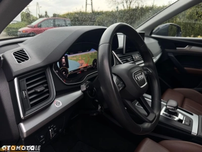 Audi Q5 50 TFSIe quattro S tronic S line business