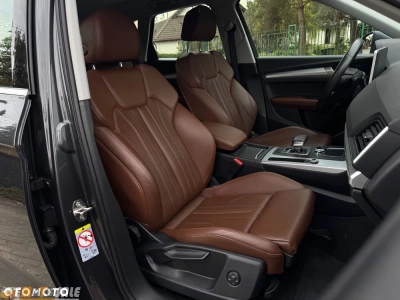 Audi Q5 50 TFSIe quattro S tronic S line business