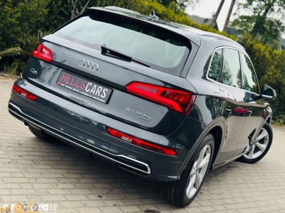 Audi Q5 50 TFSIe quattro S tronic S line business