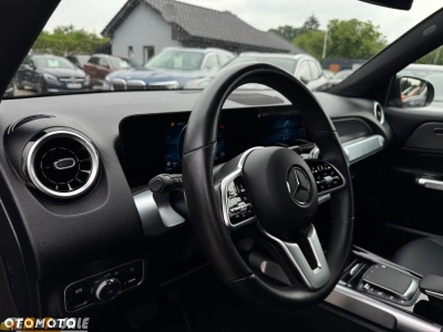 Mercedes-Benz GLB 200 d 8G-DCT Progressive Advanced