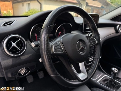 Mercedes-Benz CLA 180 d AMG Line