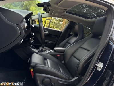 Mercedes-Benz CLA 180 d AMG Line
