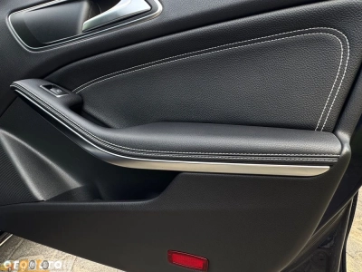 Mercedes-Benz CLA 180 d AMG Line